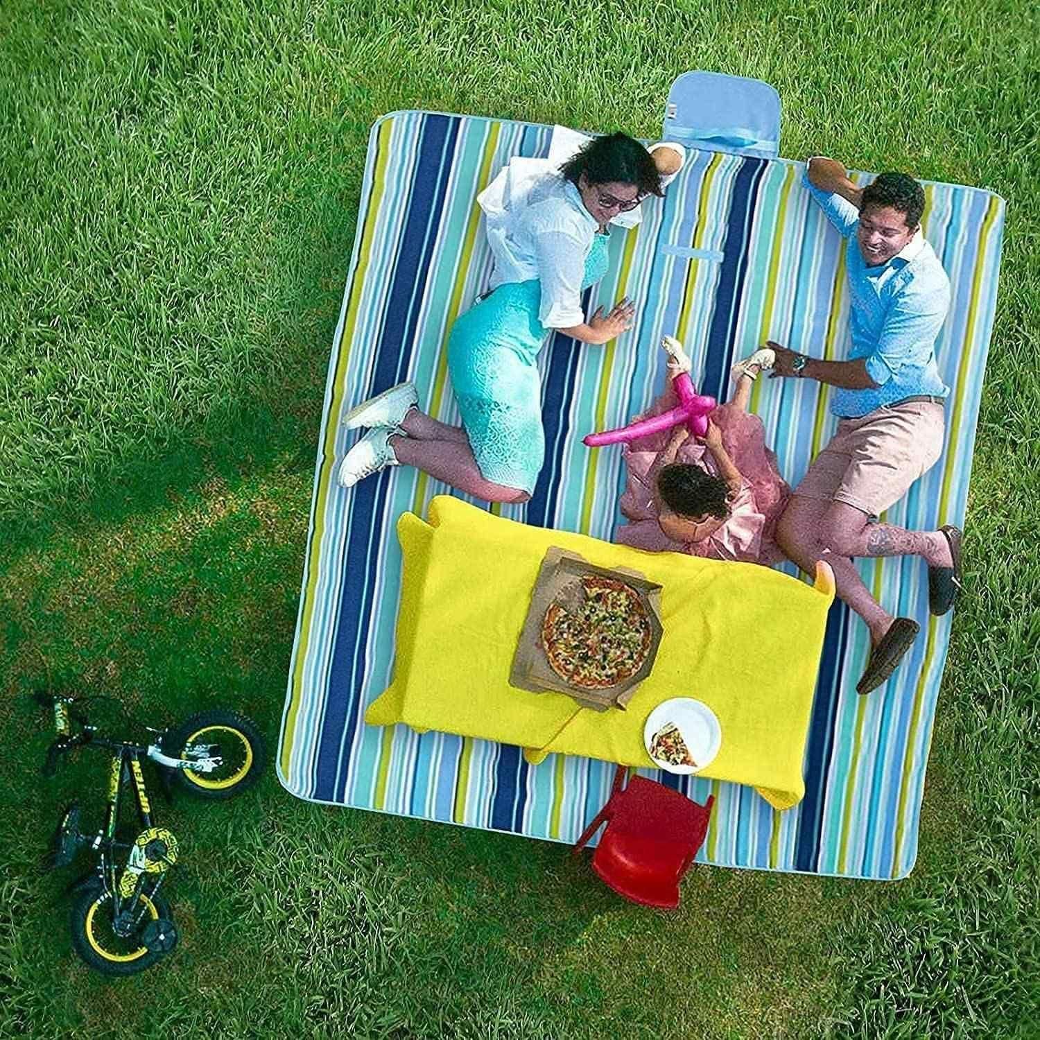 🧺 Washable Picnic Mat