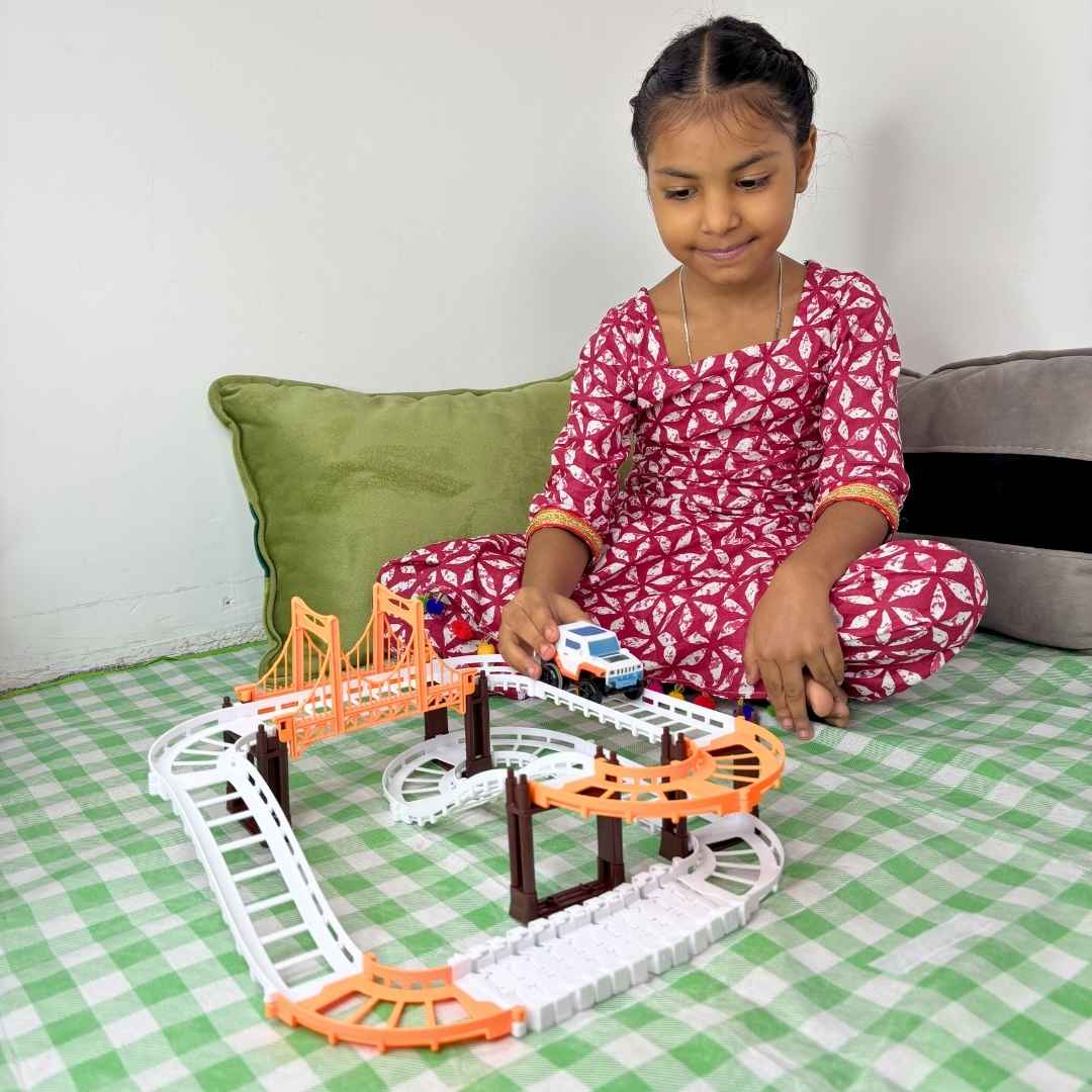 Astronaut Spaceship Track Set