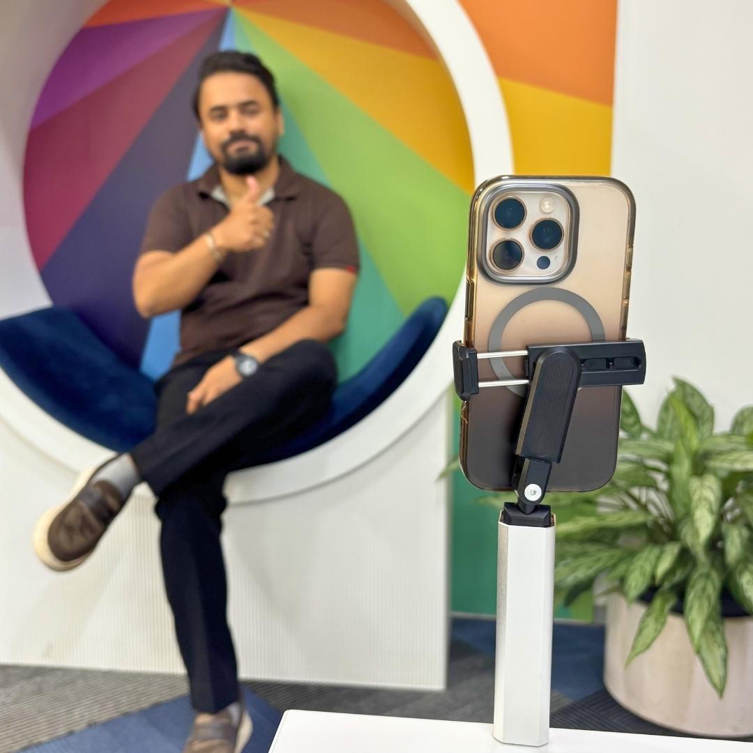 Portable 360-Degree Rotating Phone Holder